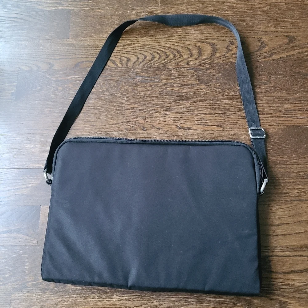 Swissgear Maya computer Bag 16